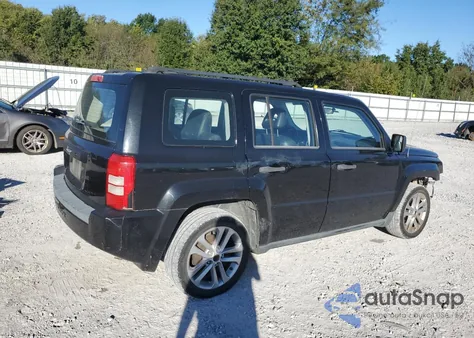 2008 Jeep Patriot Sport z USA, uszkodzony, nr VIN 1J8FT28038D647653